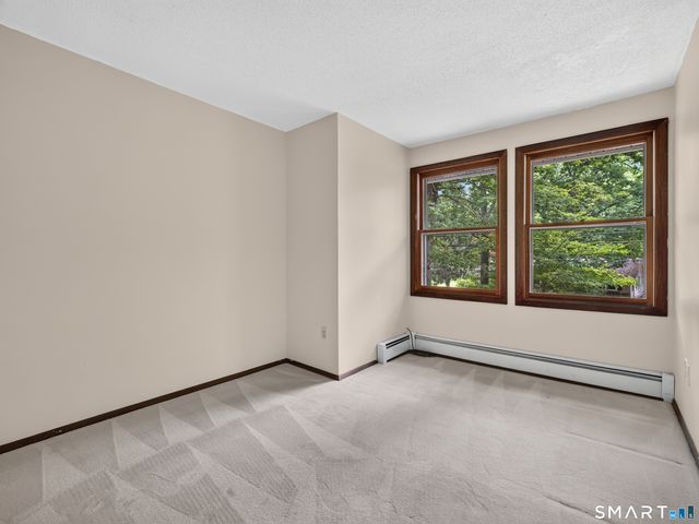75 Airline Road, Clinton, CT 06413