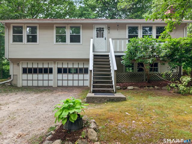 75 Airline Road, Clinton, CT 06413