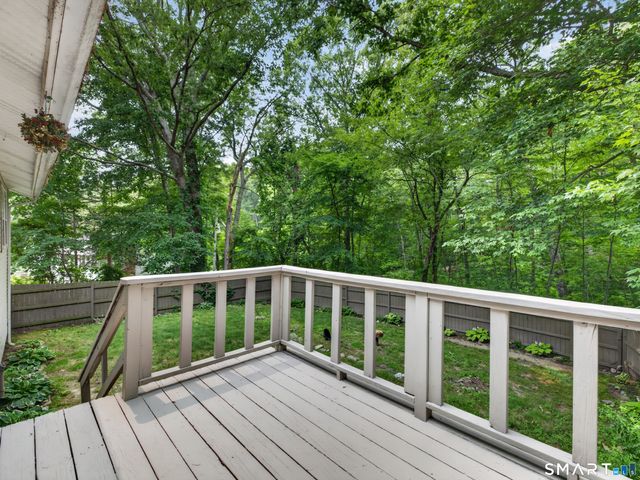 75 Airline Road, Clinton, CT 06413