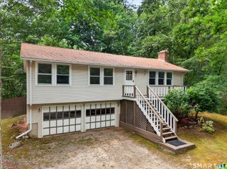 75 Airline Road, Clinton, CT 06413