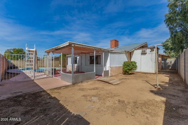 3945 W ORANGE Drive, Phoenix, AZ 85019