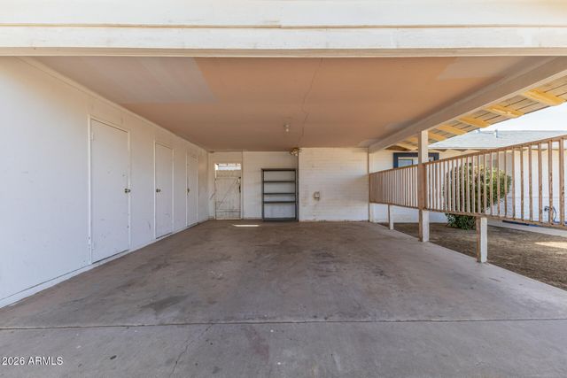 3945 W ORANGE Drive, Phoenix, AZ 85019