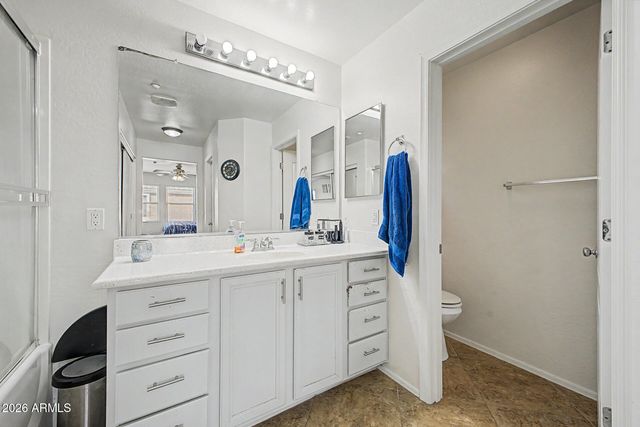 2869 E BART Street, Gilbert, AZ 85295