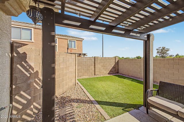 2869 E BART Street, Gilbert, AZ 85295