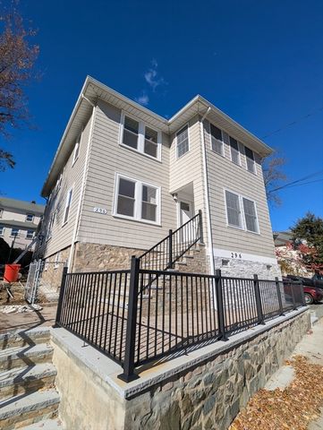 296 Fulton St 1, Medford, MA 02155