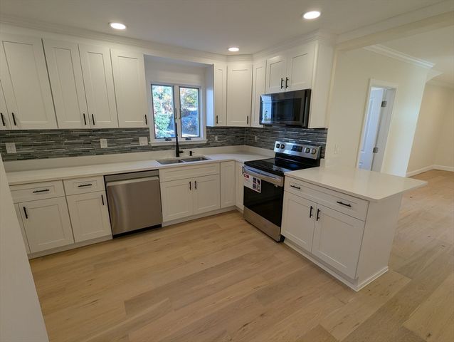 296 Fulton St 1, Medford, MA 02155