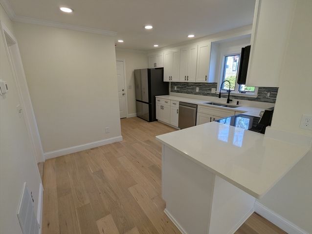 296 Fulton St 1, Medford, MA 02155