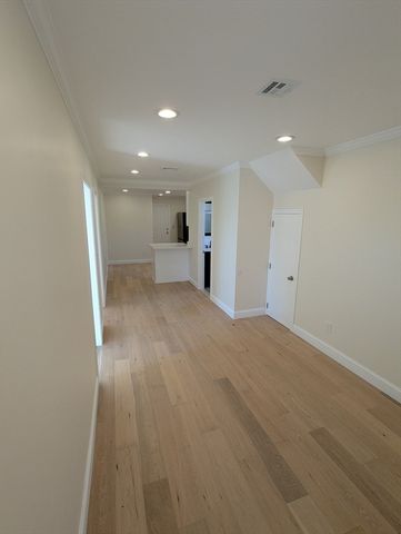 296 Fulton St 1, Medford, MA 02155