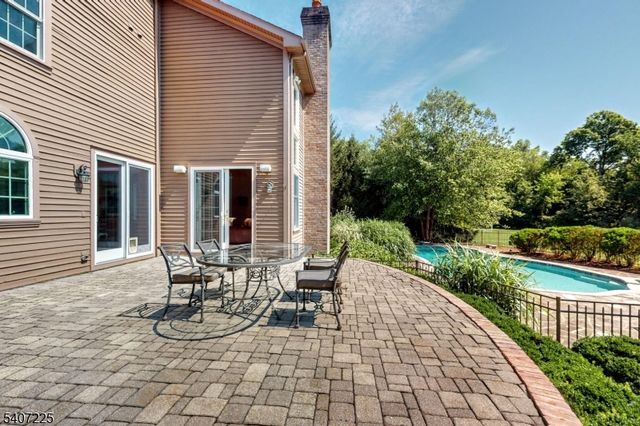 365 Mine Brook Rd, Bernards Twp., NJ 07931