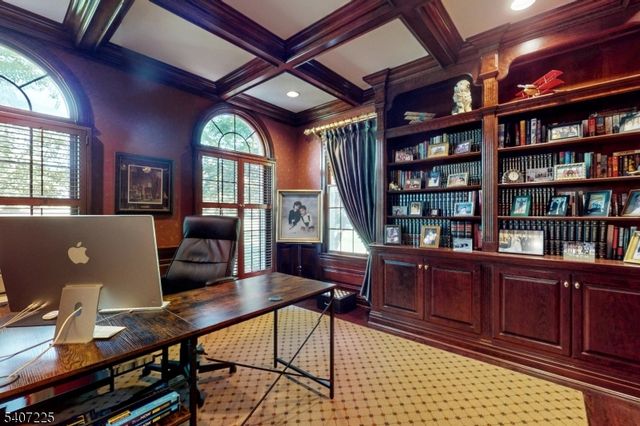 365 Mine Brook Rd, Bernards Twp., NJ 07931