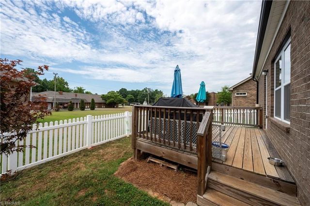 160 Broad Meadow Court, Rural Hall, NC 27045