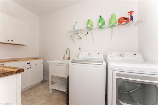 160 Broad Meadow Court, Rural Hall, NC 27045