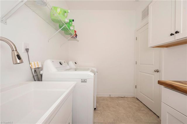 160 Broad Meadow Court, Rural Hall, NC 27045
