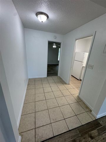 1727-1727 NE 2ND STREET 4, Ocala, FL 34470