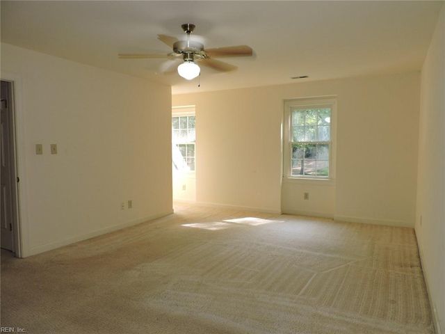 215 Old Cart RD, Williamsburg, VA 23188