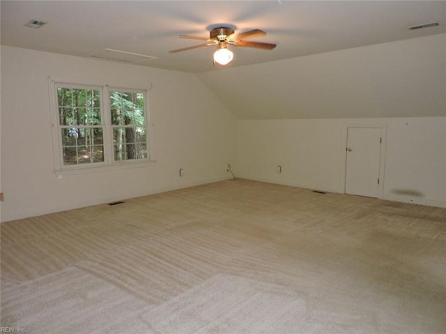 215 Old Cart RD, Williamsburg, VA 23188