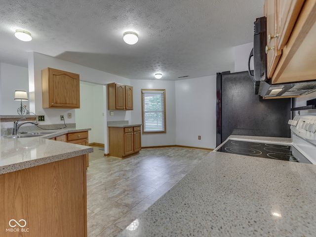 1630 Alder Road, Franklin, IN 46131