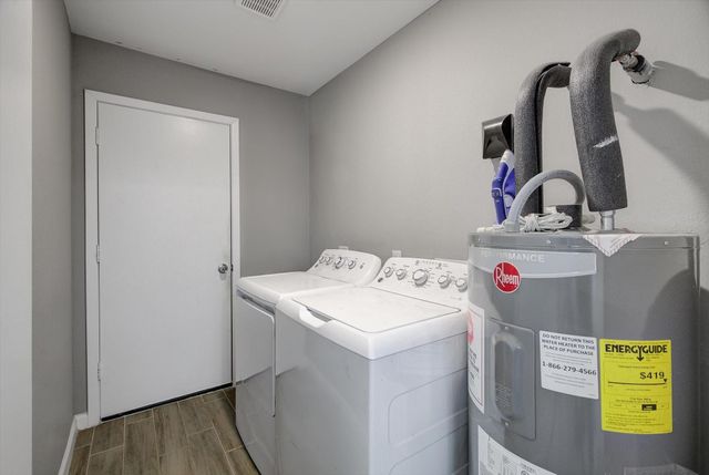 10006 Barmont Drive, La Porte, TX 77571