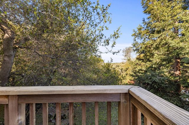 2876 Woodleigh Ln, Cameron Park, CA 95682