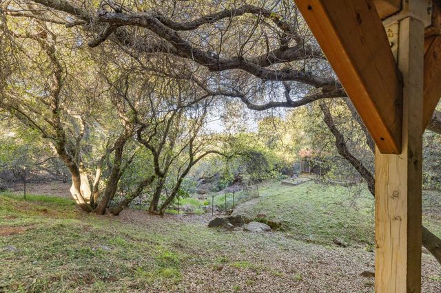 2876 Woodleigh Ln, Cameron Park, CA 95682