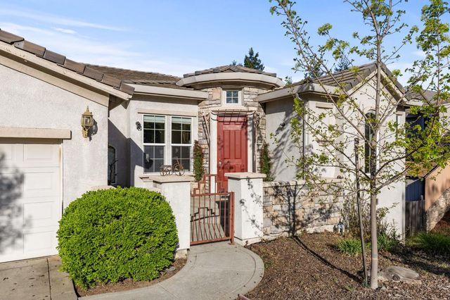 2876 Woodleigh Ln, Cameron Park, CA 95682