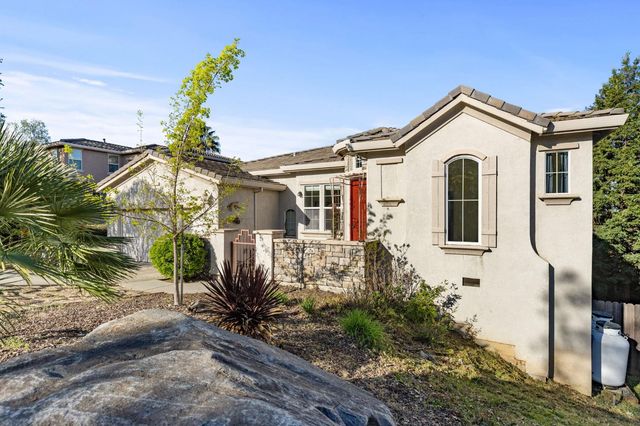 2876 Woodleigh Ln, Cameron Park, CA 95682