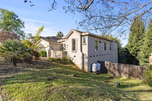 2876 Woodleigh Ln, Cameron Park, CA 95682