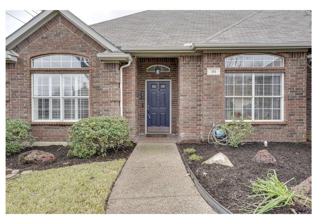 501 Coventry Drive, Grapevine, TX 76051