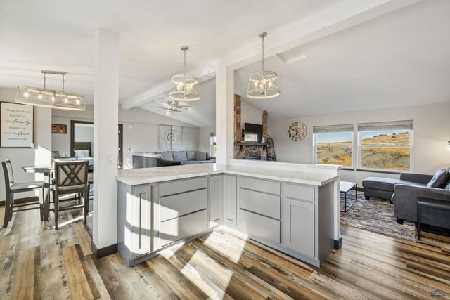 13376 WATERVIEW RD, Hot Springs, SD 57747