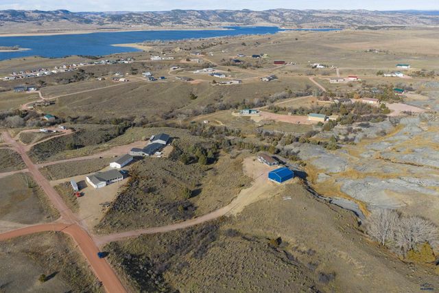 13376 WATERVIEW RD, Hot Springs, SD 57747