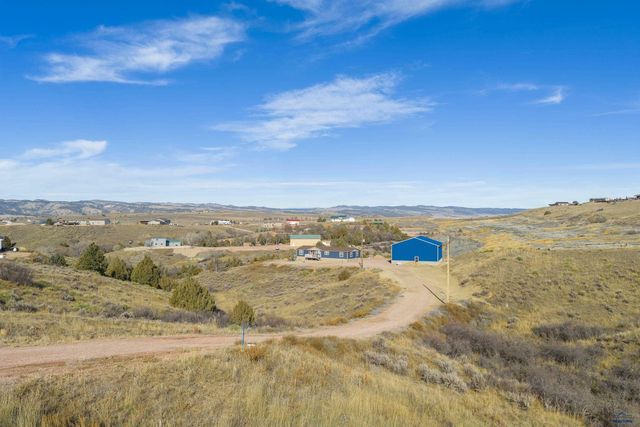 13376 WATERVIEW RD, Hot Springs, SD 57747