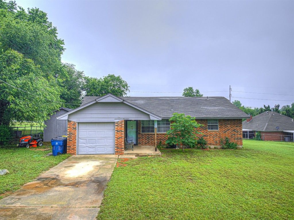 11379 Kirkwin Lane, Choctaw, OK 73020