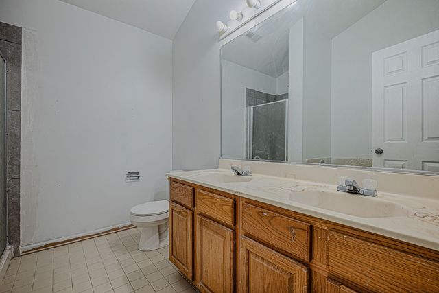 1449 Eliot Trail, Elgin, IL 60120
