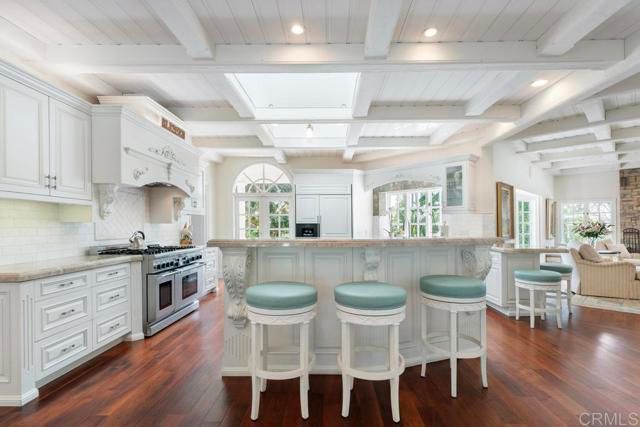 17401 Via Cuatro Caminos, Rancho Santa Fe, CA 92067