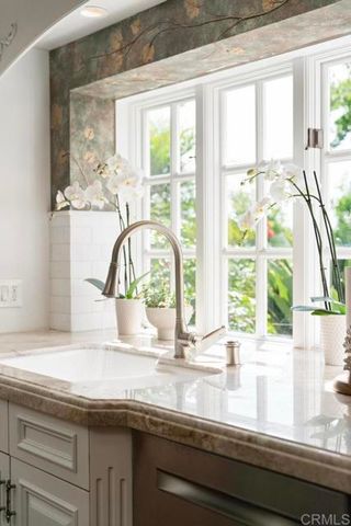 17401 Via Cuatro Caminos, Rancho Santa Fe, CA 92067