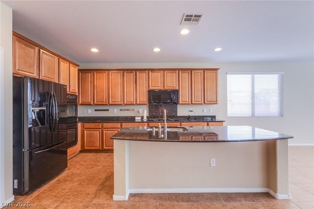 10119 Amana Oaks Avenue, Las Vegas, NV 89166