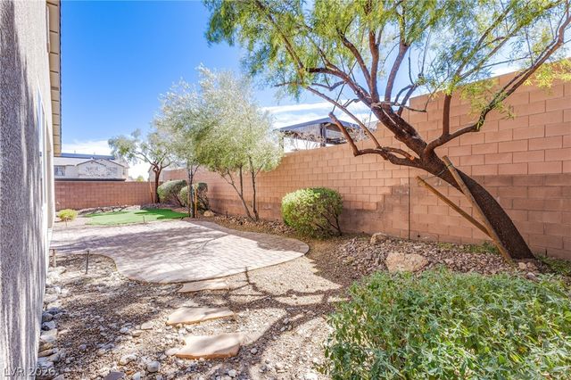 10119 Amana Oaks Avenue, Las Vegas, NV 89166