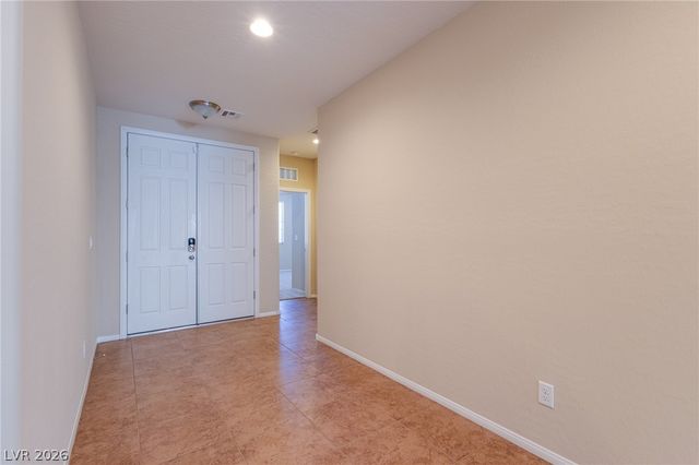 10119 Amana Oaks Avenue, Las Vegas, NV 89166