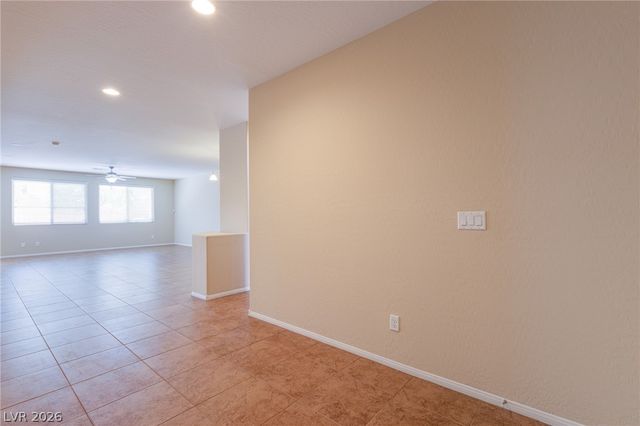 10119 Amana Oaks Avenue, Las Vegas, NV 89166