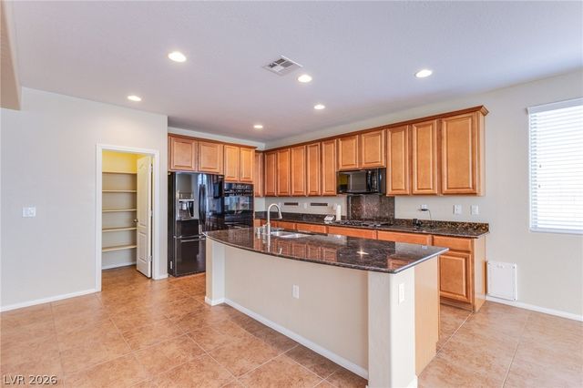 10119 Amana Oaks Avenue, Las Vegas, NV 89166