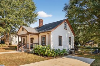 107 Edwards Street, Simpsonville, SC 29681