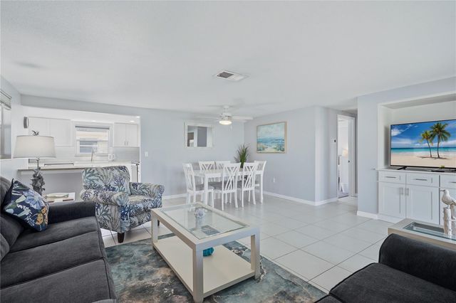 6150 MIDNIGHT PASS ROAD 13, Sarasota, FL 34242