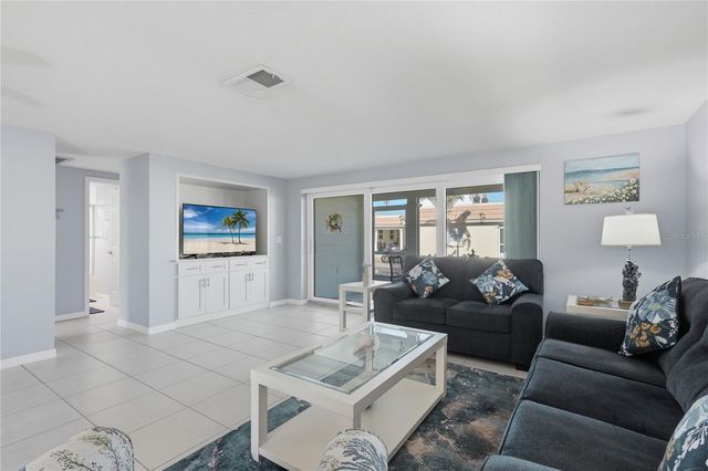 6150 MIDNIGHT PASS ROAD 13, Sarasota, FL 34242