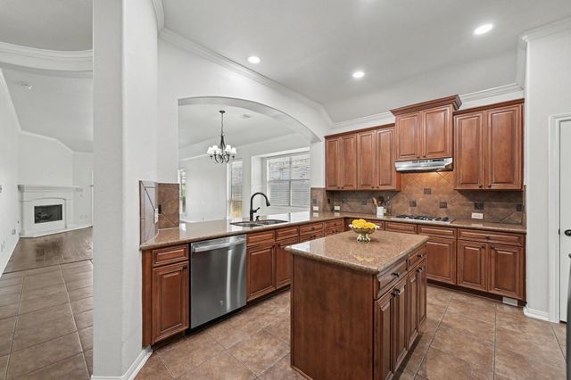 9014 Springcroft Court, Tomball, TX 77375