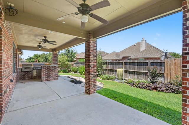 9014 Springcroft Court, Tomball, TX 77375