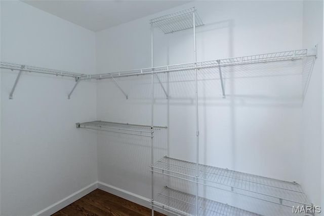 1010 Winter Lake Drive, Fenton, MO 63026