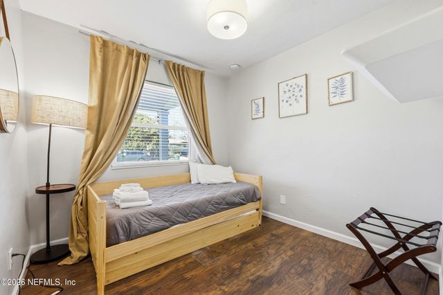 534 12TH Avenue N, Jacksonville Beach, FL 32250