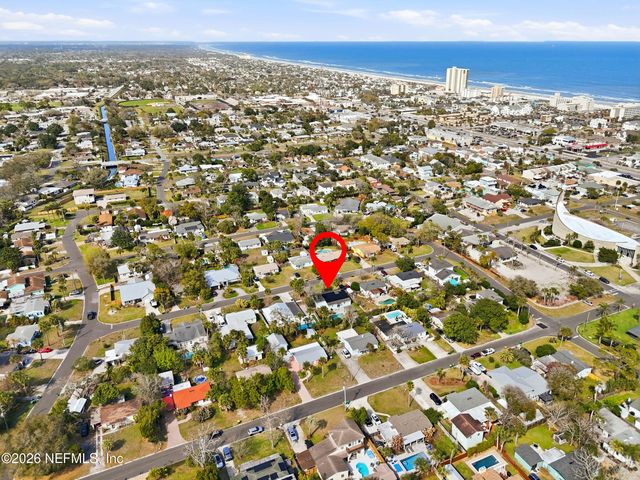 534 12TH Avenue N, Jacksonville Beach, FL 32250