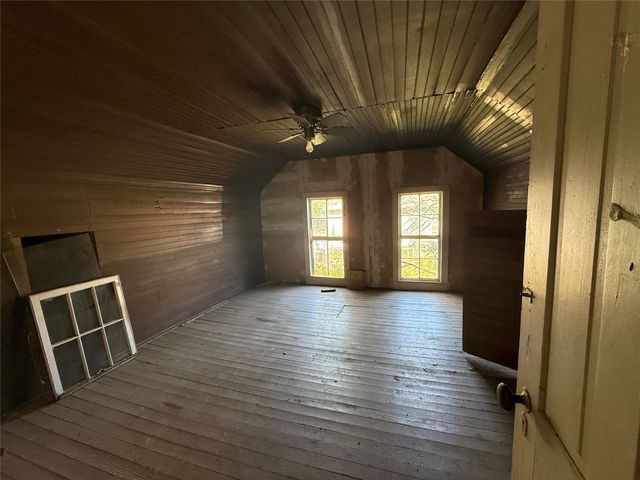 125 N Washington Street, Farmersville, TX 75442