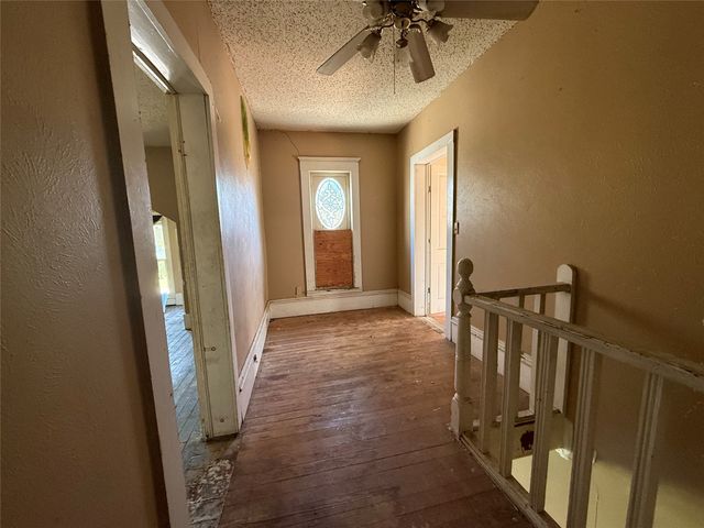 125 N Washington Street, Farmersville, TX 75442